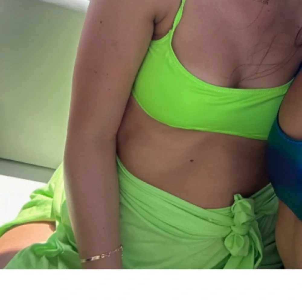 SKIMS bright lime